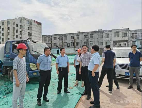 市住建局吳繼兵一行到沂水辰坤名門項(xiàng)目督察